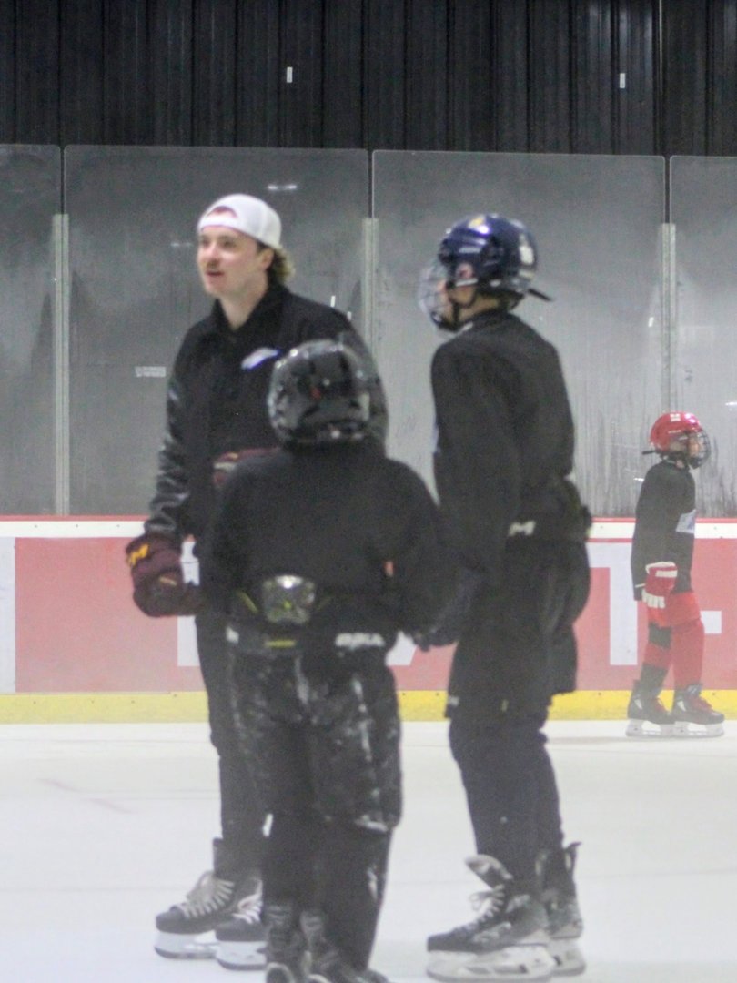 10U/12U Hockey Camp photo 23